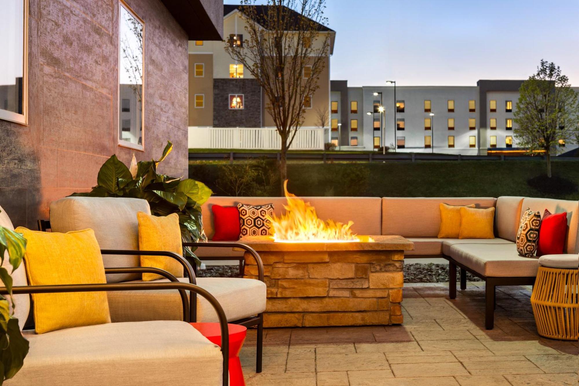 Home2 Suites By Hilton York Dış mekan fotoğraf